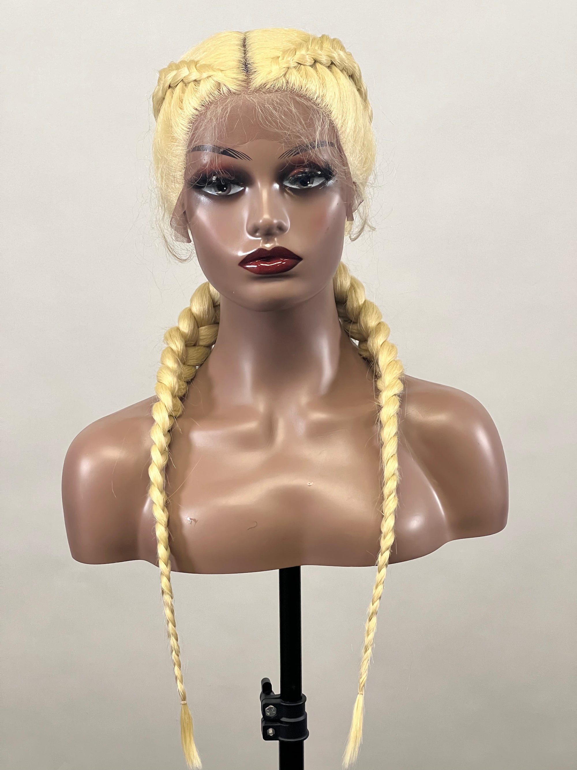 LACE FRONT WIG TRESSÉE DOUBLE DUTCH BRAID 24'. Marque: Bijoux .