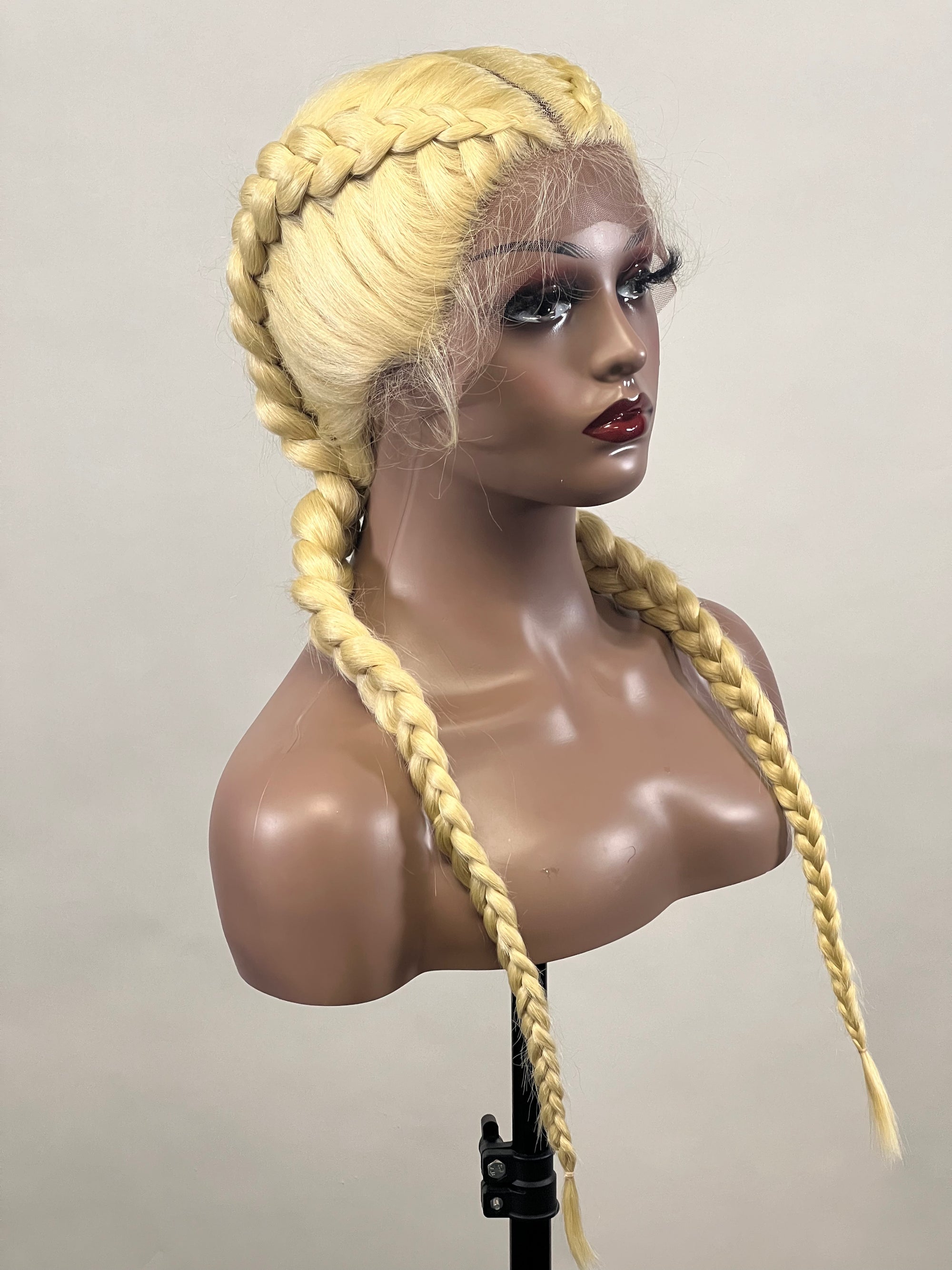 LACE FRONT WIG TRESSÉE DOUBLE DUTCH BRAID 24'. Marque: Bijoux .
