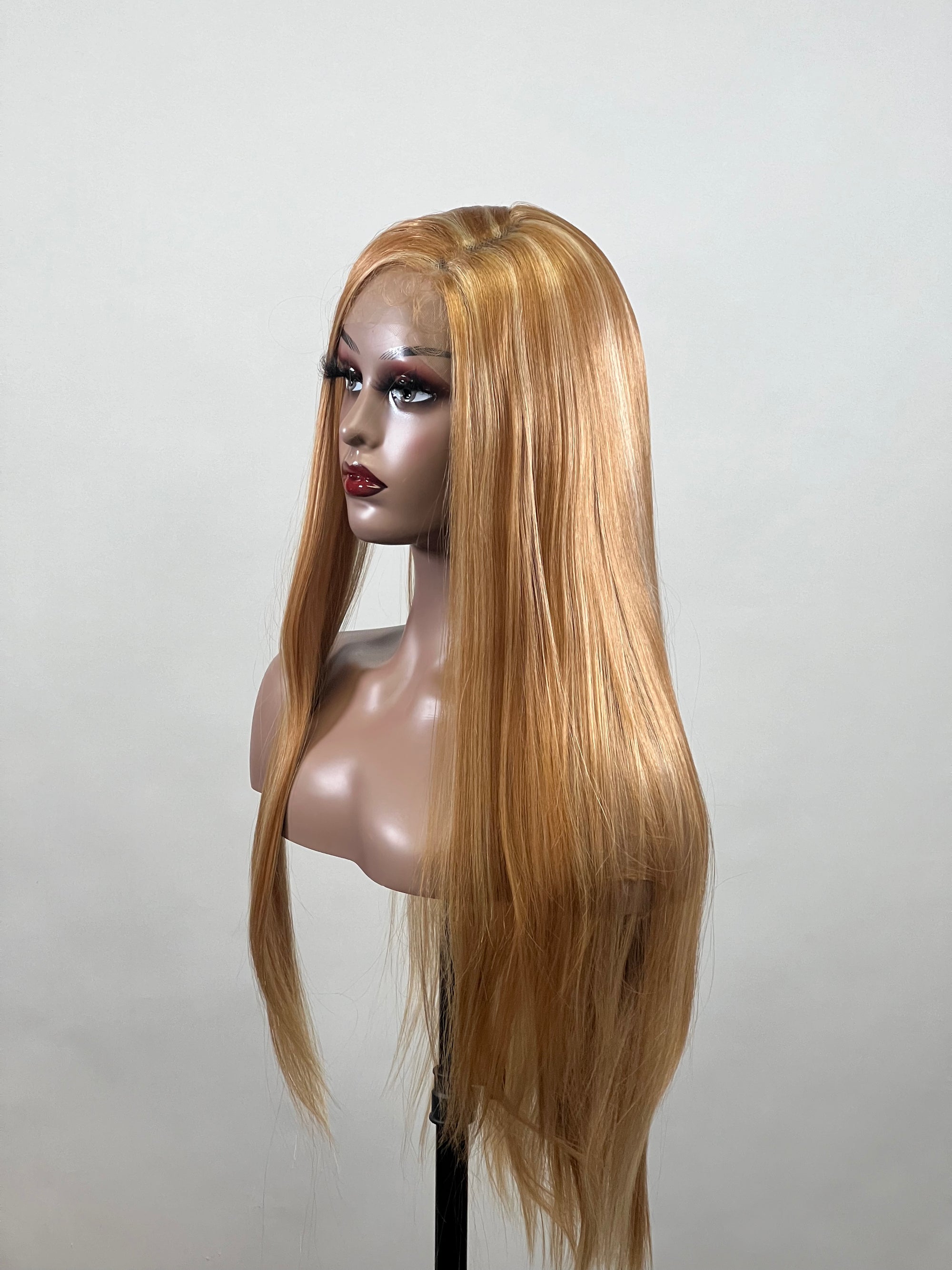 La Perruque GREEN WIG RYLEE 30'&nbsp;de la marque BIJOUX HAIR
