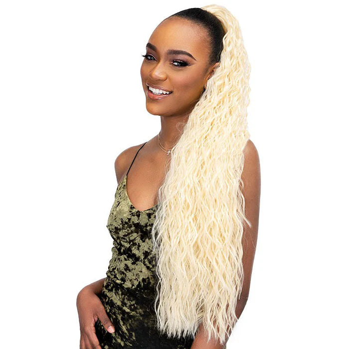 BANANA DRAWSTRING POSTICHE, 100%  PREMIUM SYNTHETIC HAIR.